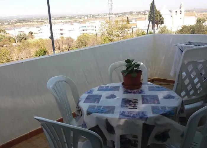 Dias ホームステイ フゼタ