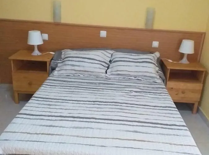 ホームステイ Dias フゼタ